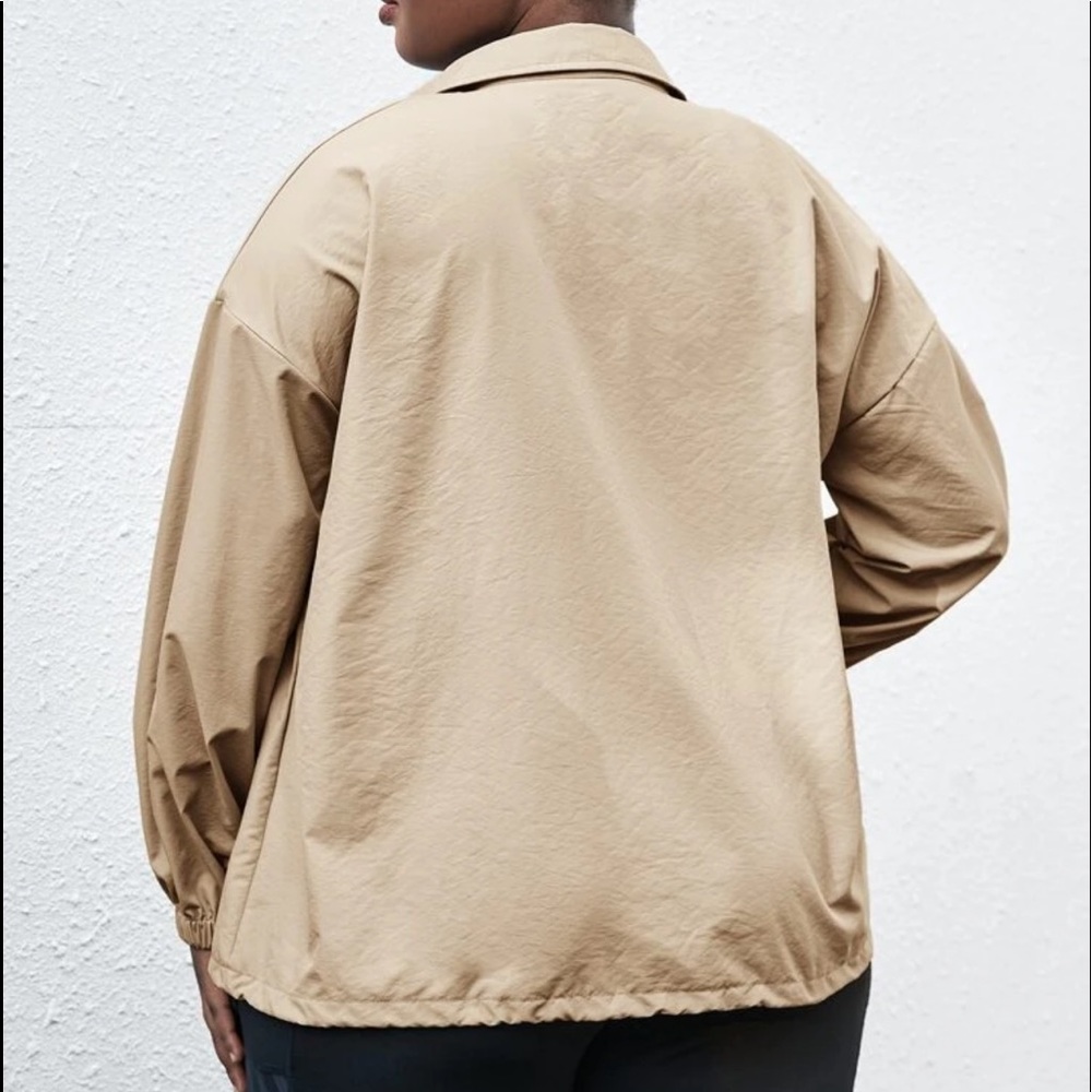 Windbreaker jacket - Picture 2 of 5
